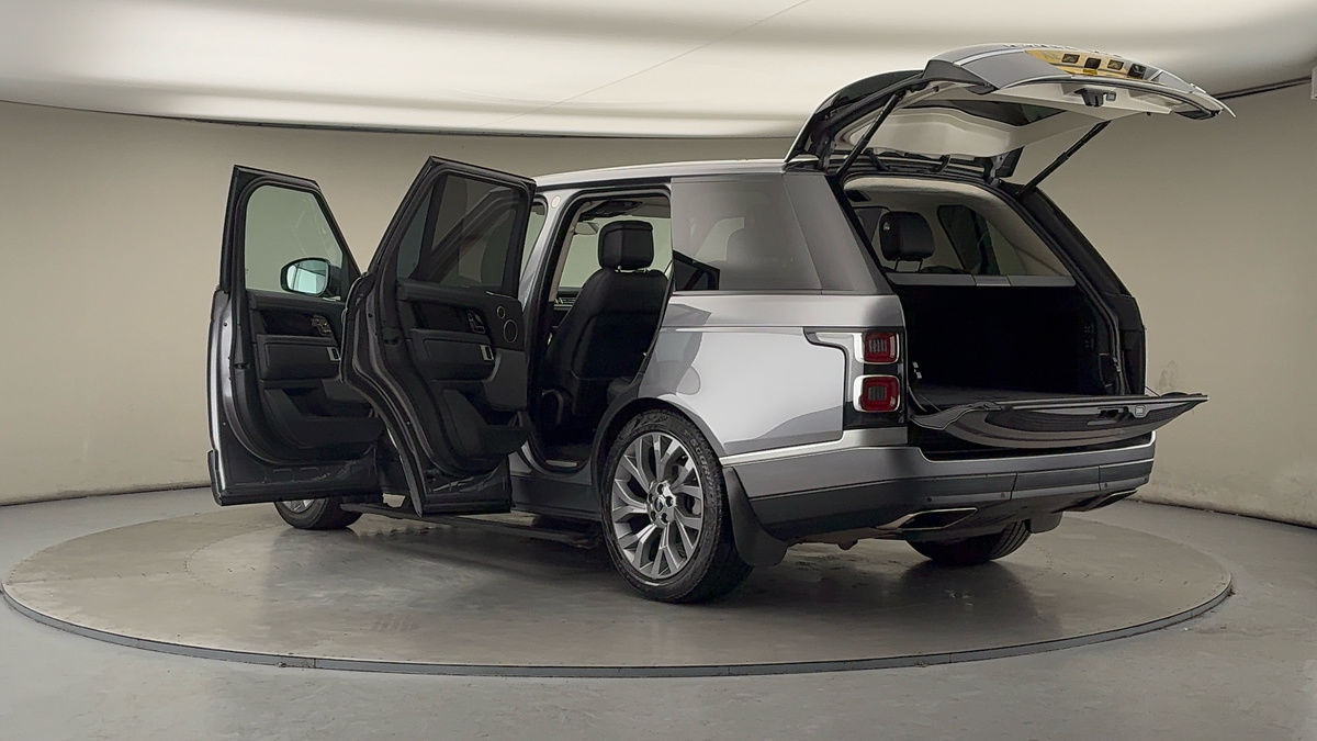 More views of Land Rover Range Rover