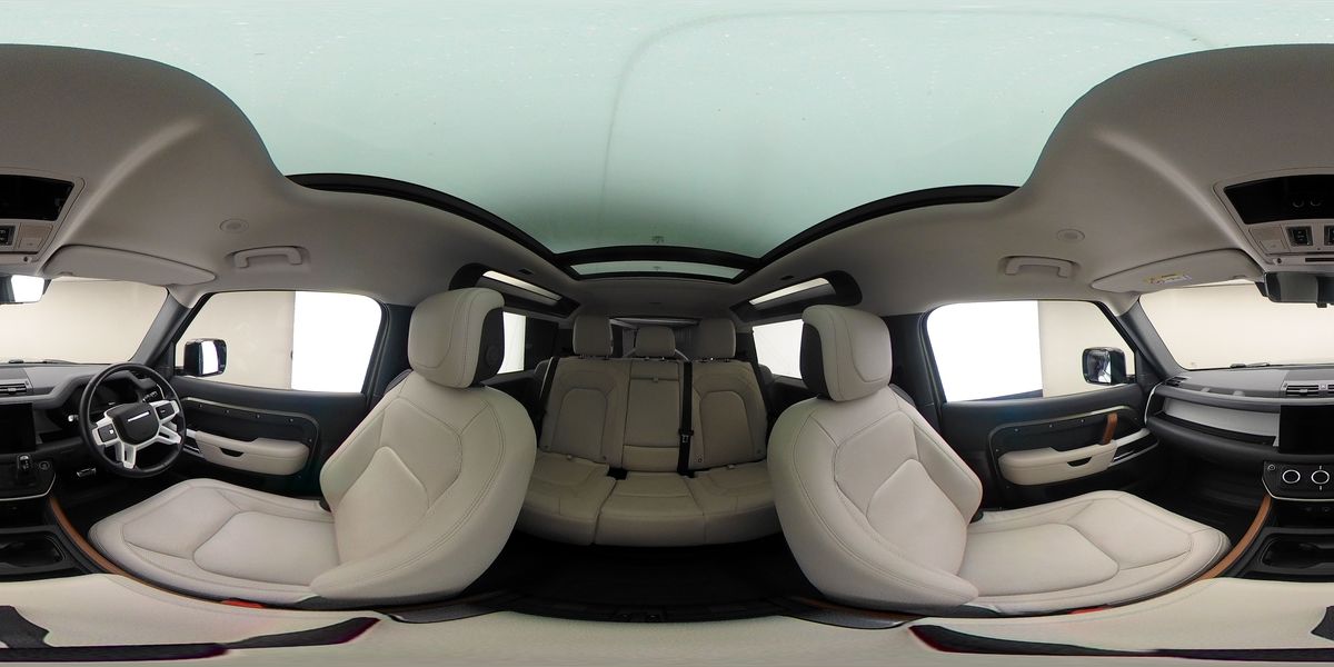 More views of Land Rover Defender 90