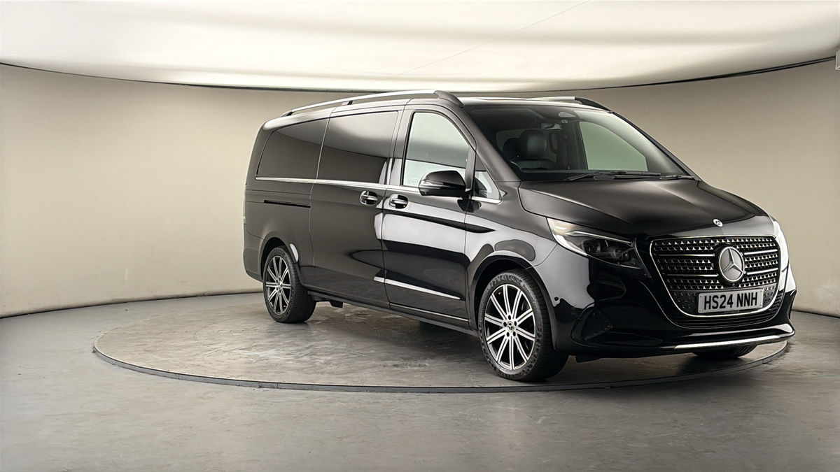 Mercedes-Benz V Class Sticky Header Image