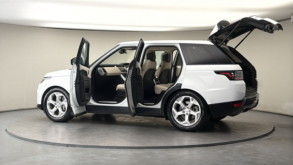 More views of Land Rover Range Rover Sport