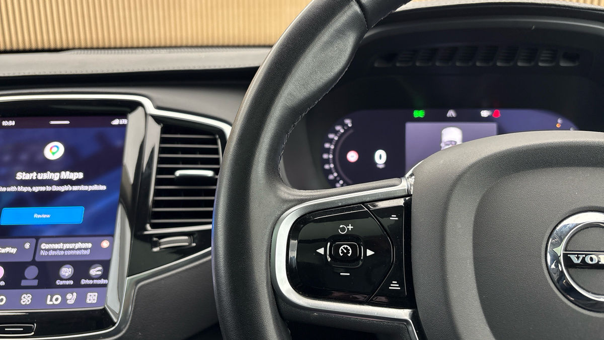 Volvo XC90 Image 13