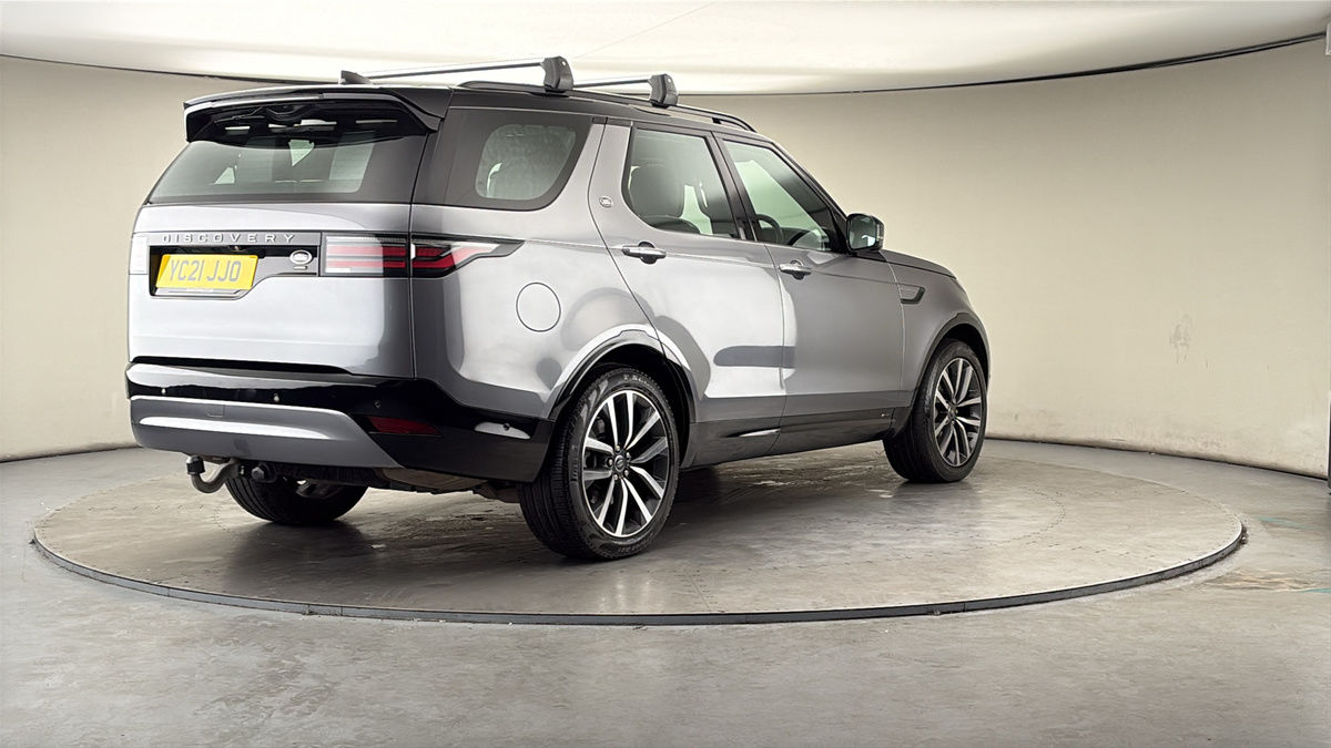 More views of Land Rover Discovery