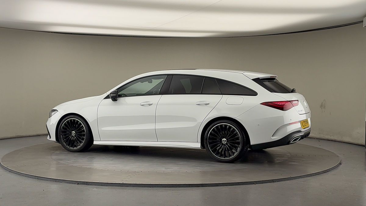 More views of Mercedes-Benz CLA