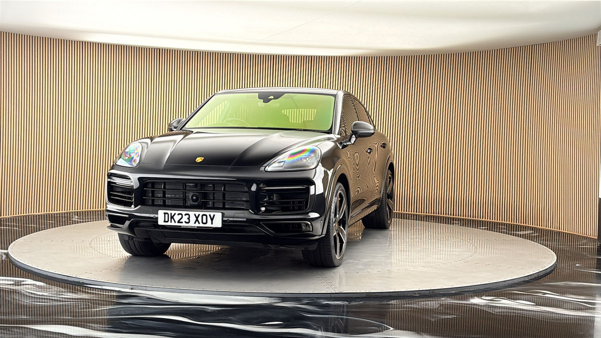 More views of Porsche Cayenne