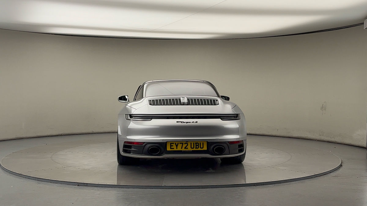 More views of Porsche 911