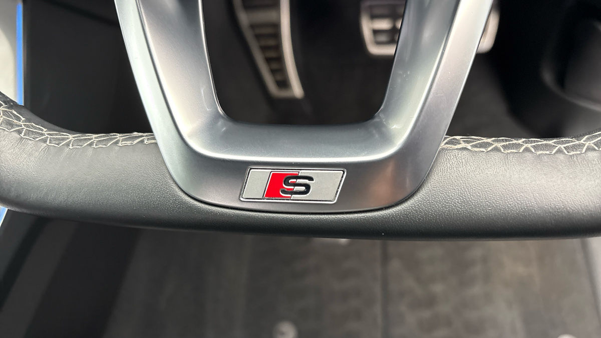 Audi Q8 Image 25