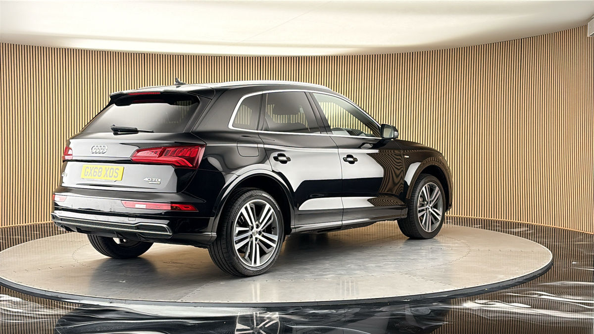 Audi Q5 Image 21