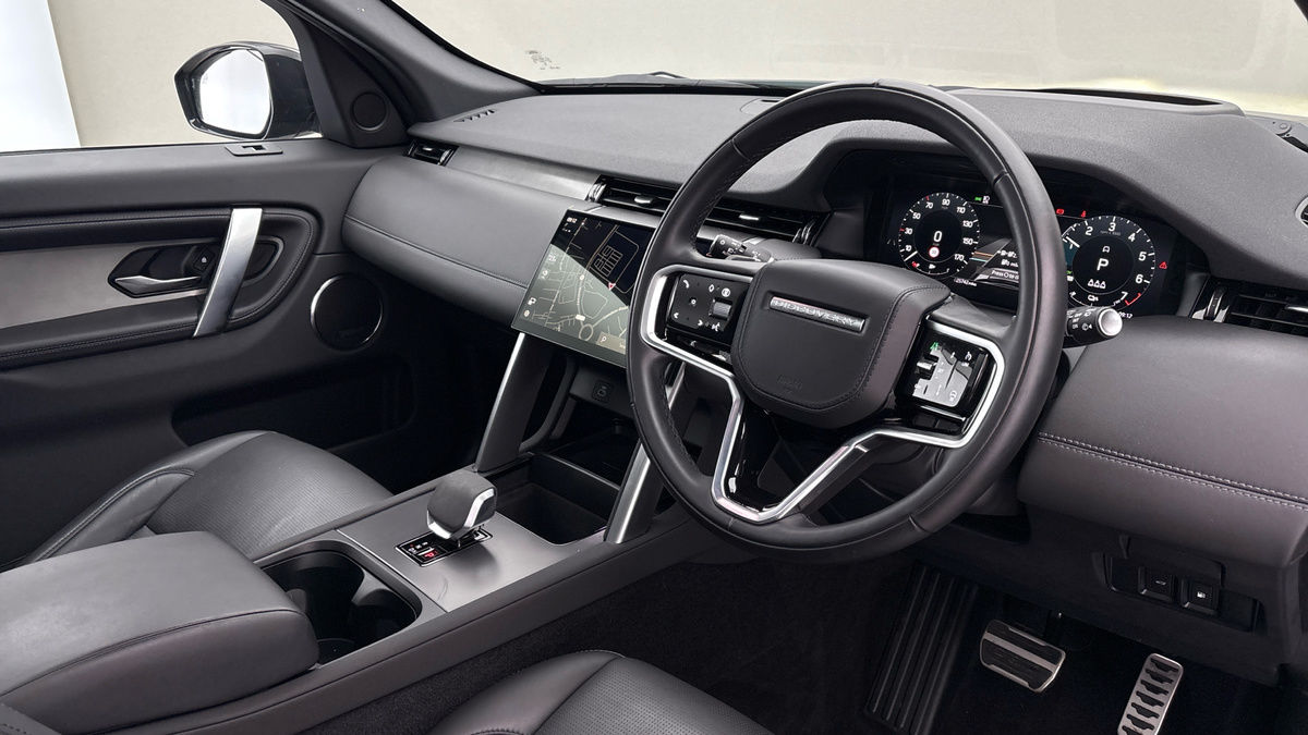 Land Rover Discovery Sport Image 5