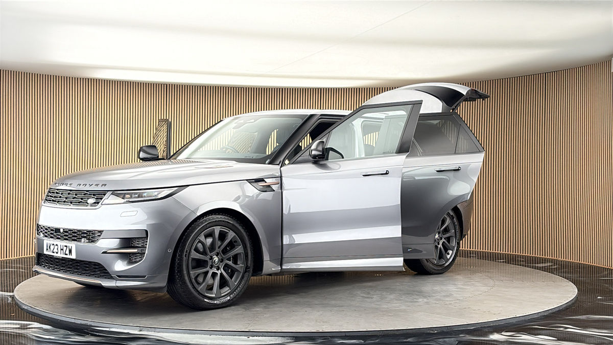 Land Rover Range Rover Sport Image 22