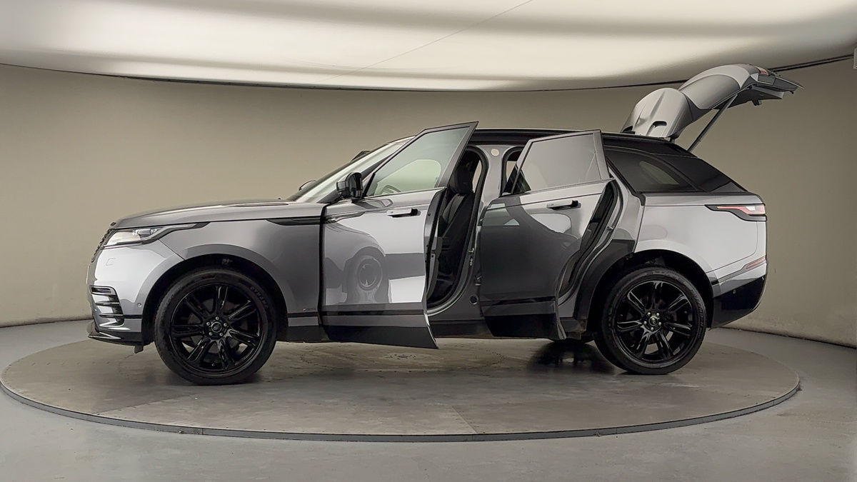 More views of Land Rover Range Rover Velar