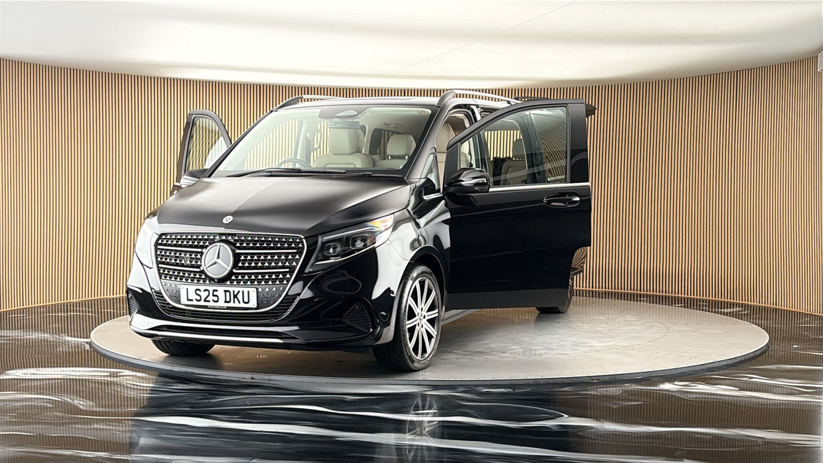 More views of Mercedes-Benz V Class