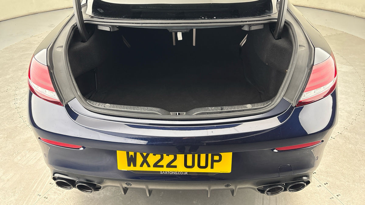 Mercedes-Benz C Class Image 11