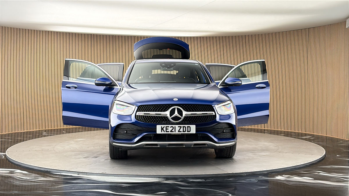 More views of Mercedes-Benz GLC