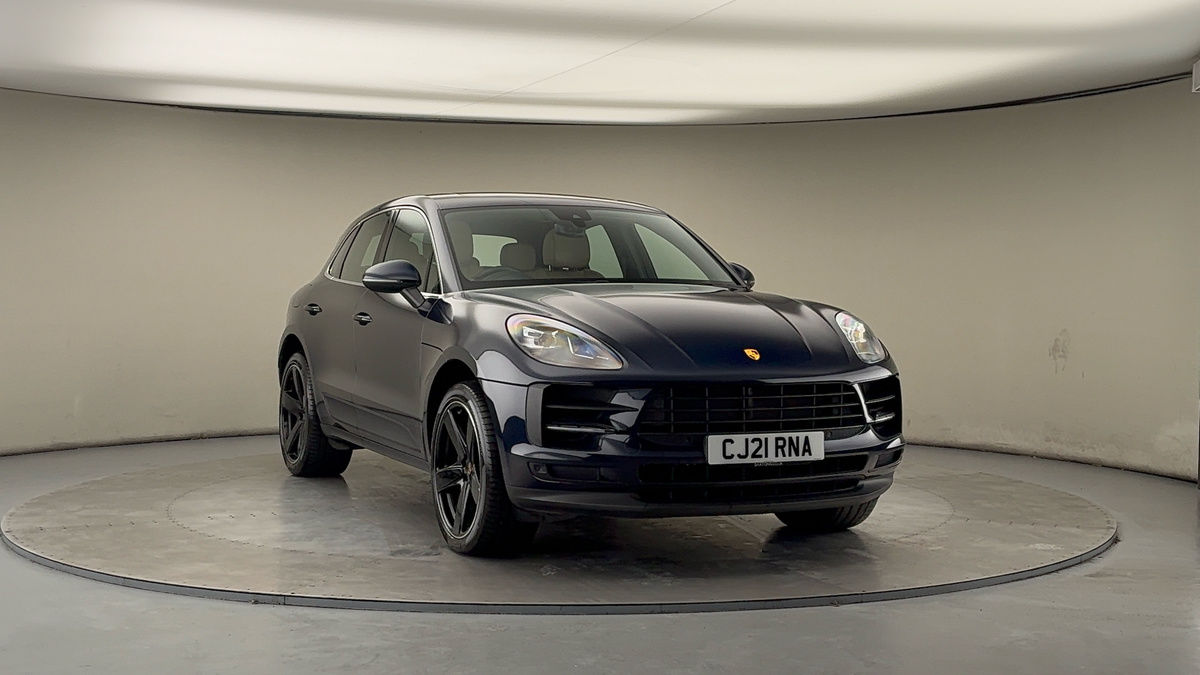 More views of Porsche Macan