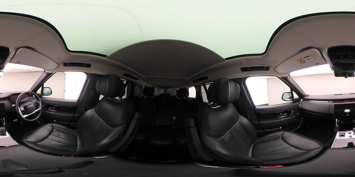 More views of Land Rover Range Rover