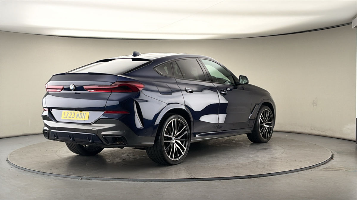 More views of BMW X6