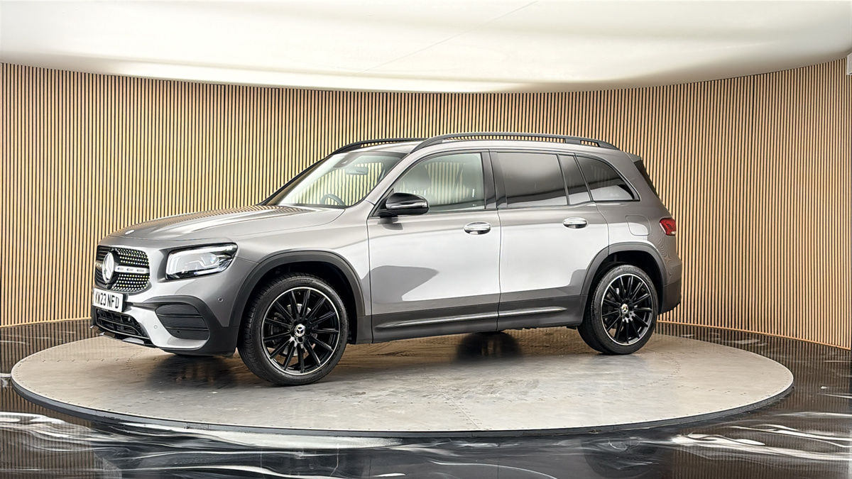 More views of Mercedes-Benz GLB