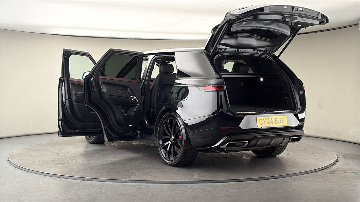 Land Rover Range Rover Sport Image 23