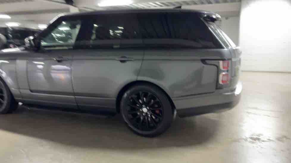 More views of Land Rover Range Rover