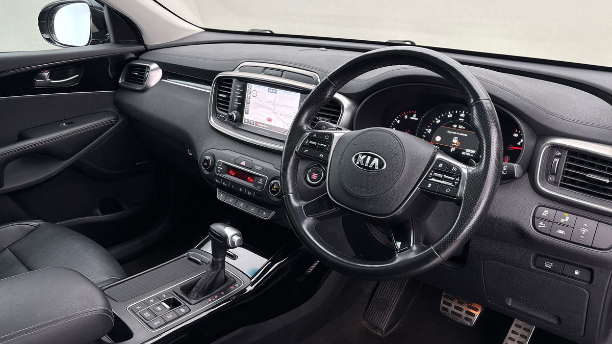 Kia Sorento Image 5