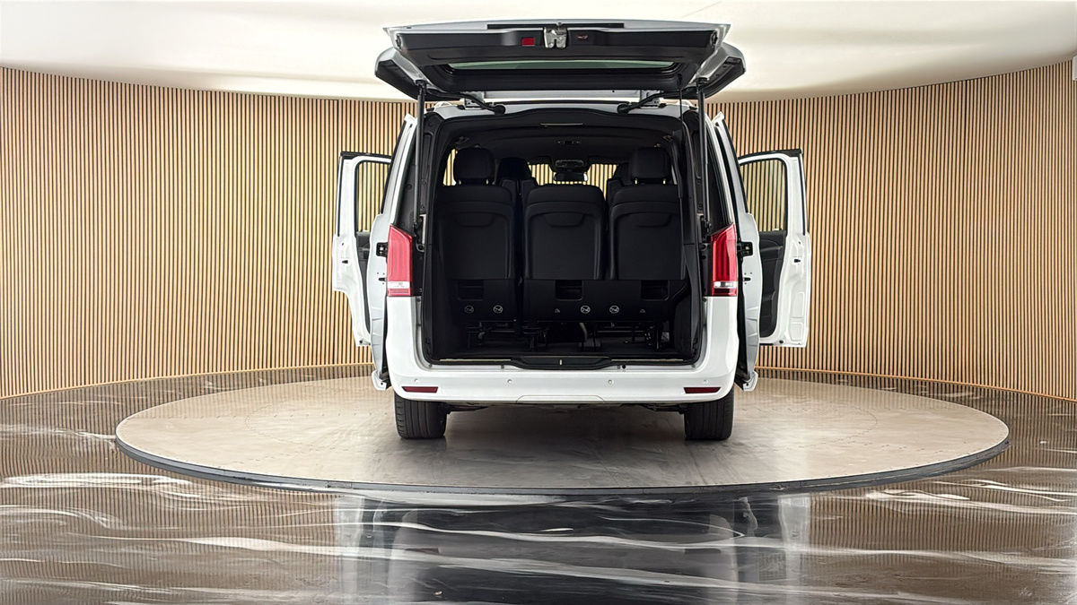 More views of Mercedes-Benz V Class