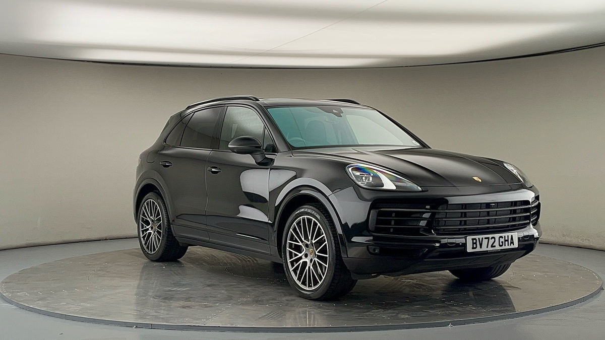 Porsche Cayenne Sticky Header Image