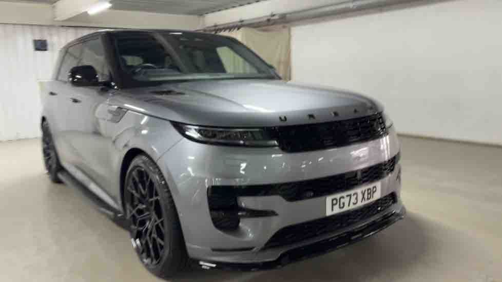 More views of Land Rover Range Rover Sport