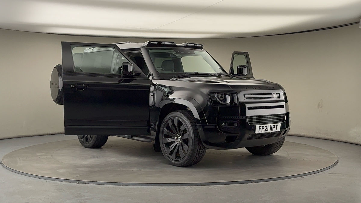 More views of Land Rover Defender 90