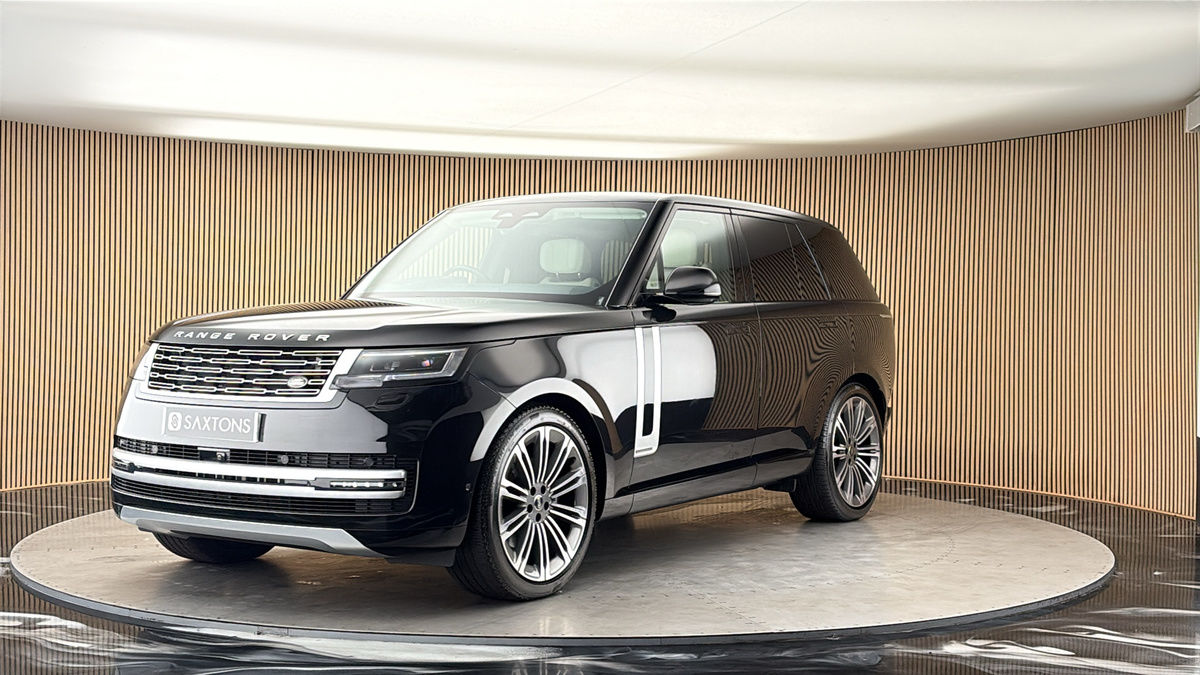 More views of Land Rover Range Rover