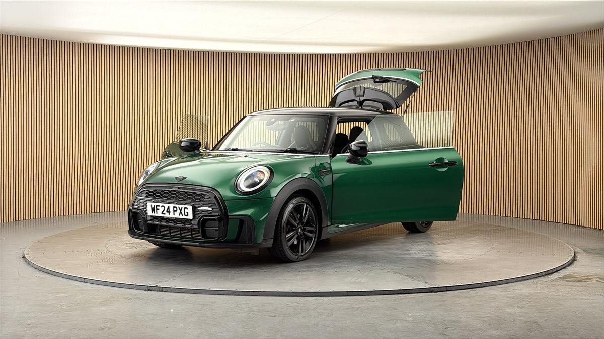 More views of MINI Hatch