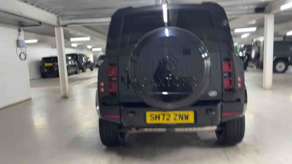More views of Land Rover Defender 90