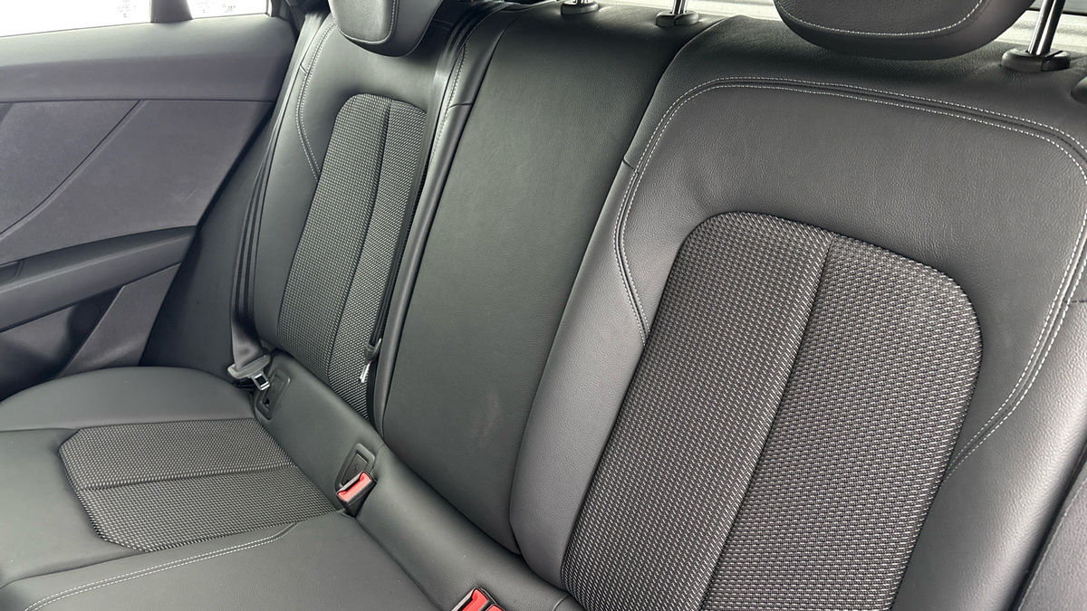 Audi Q2 Image 8
