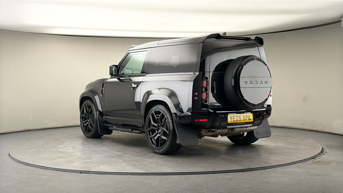 Land Rover Defender 90 Urban Image 2