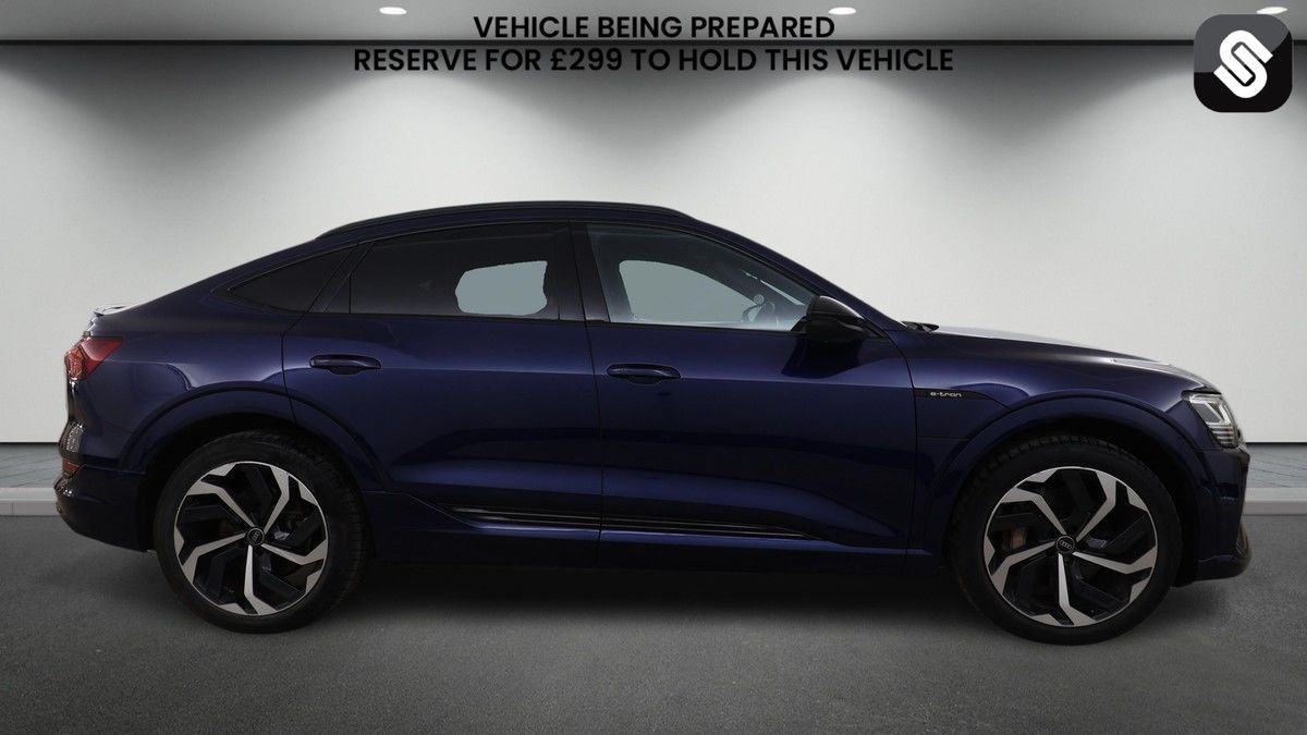 Audi e-tron Image 5