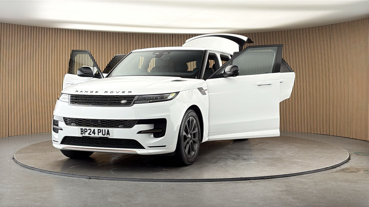More views of Land Rover Range Rover Sport