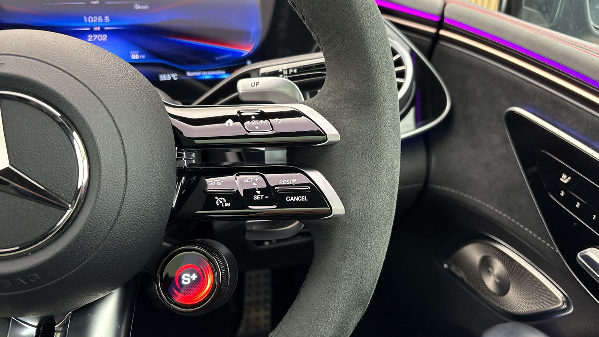 Mercedes-Benz EQE Image 14
