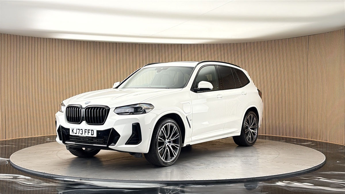 More views of BMW X3