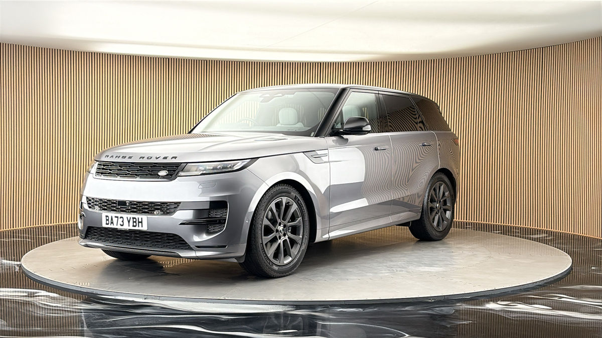 More views of Land Rover Range Rover Sport
