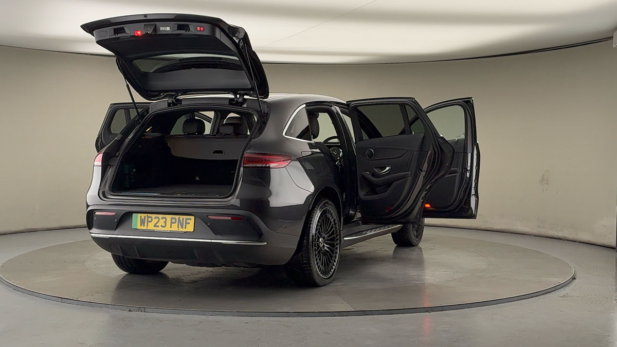 More views of Mercedes-Benz EQC