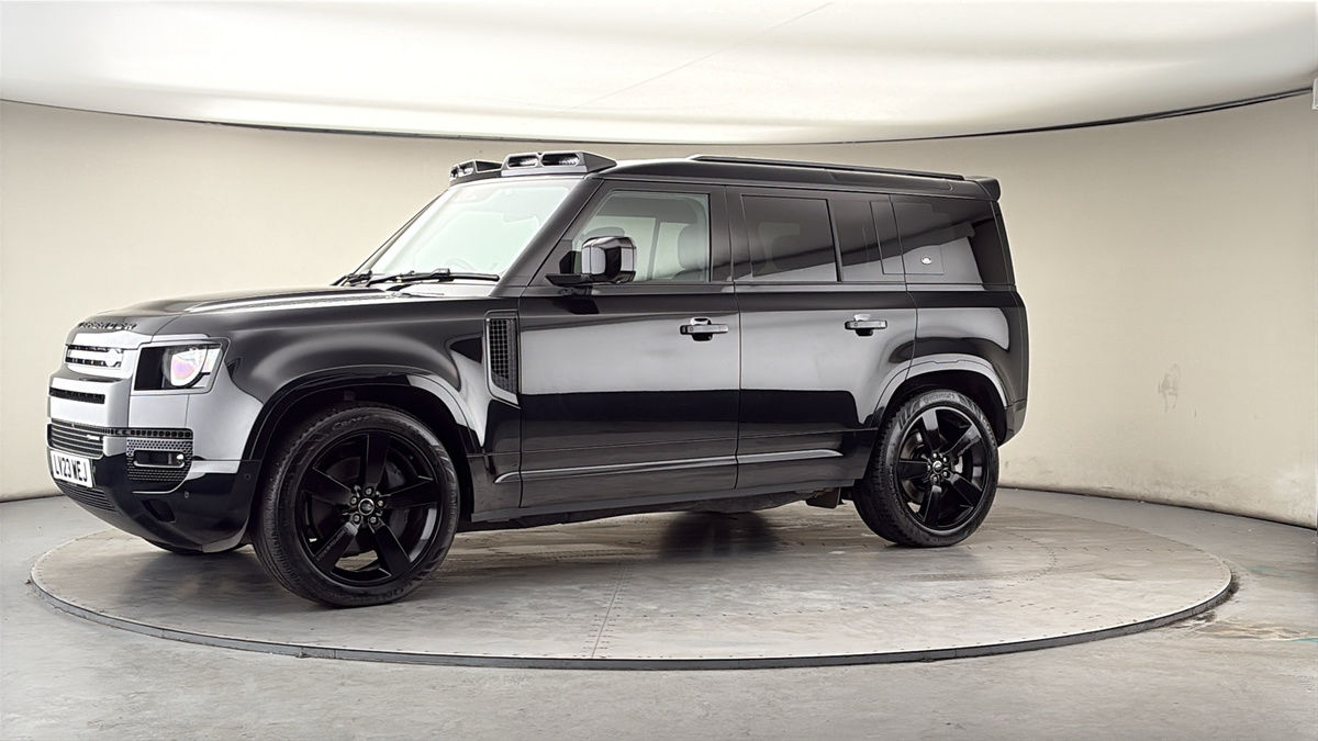 More views of Land Rover Defender 110