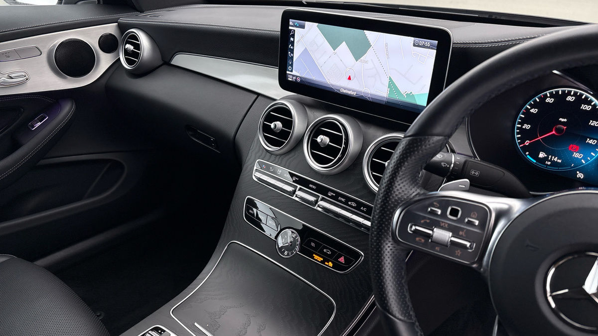 Mercedes-Benz C Class Image 18