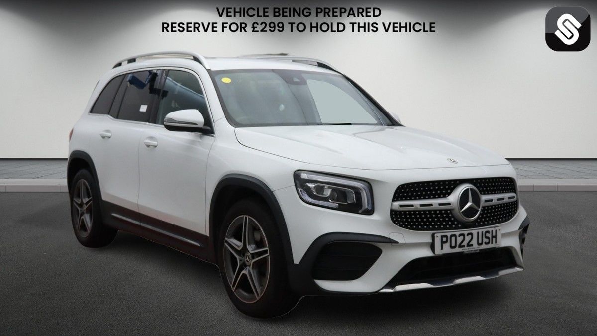 Mercedes-Benz GLB Sticky Header Image