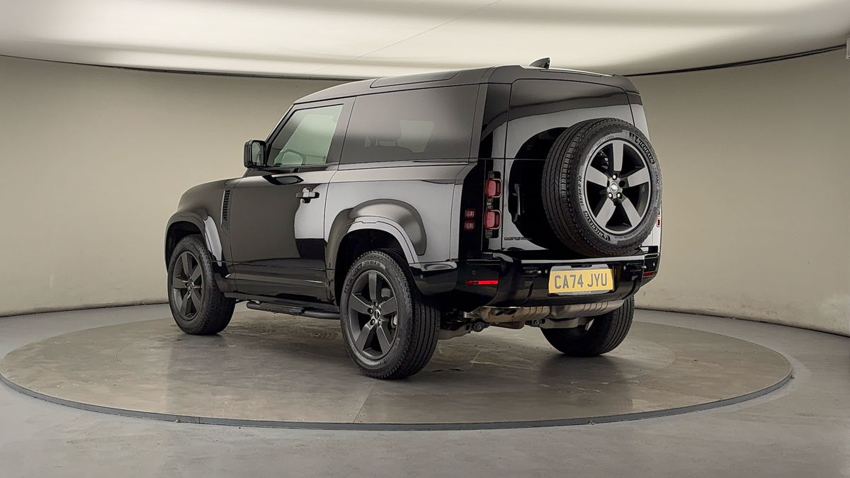 Land Rover Defender 90 Image 2