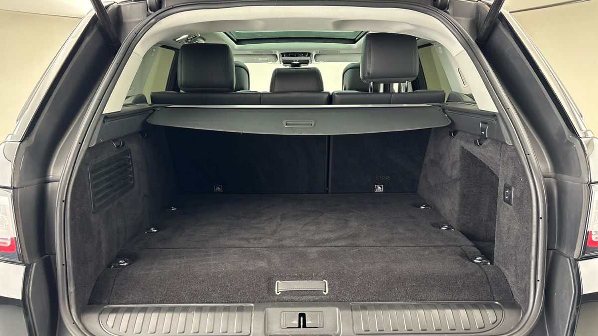 Land Rover Range Rover Sport Image 11