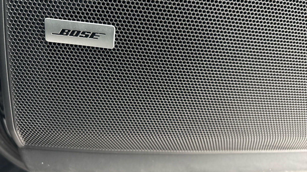 Porsche Cayenne Image 32