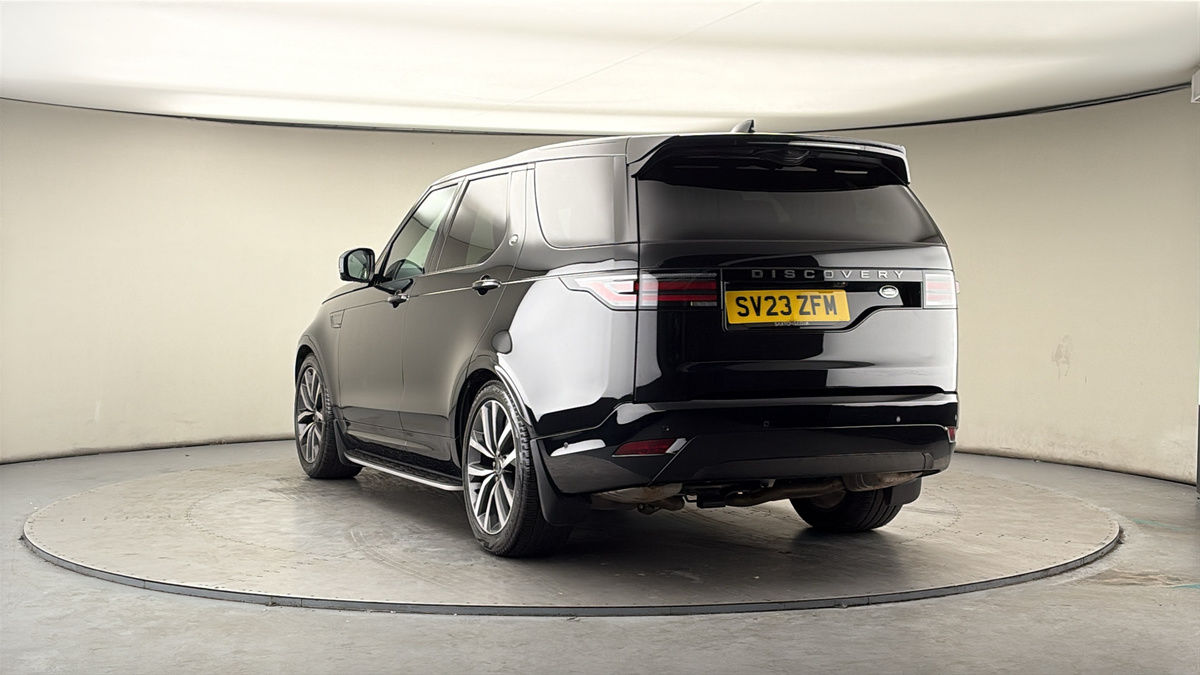 More views of Land Rover Discovery