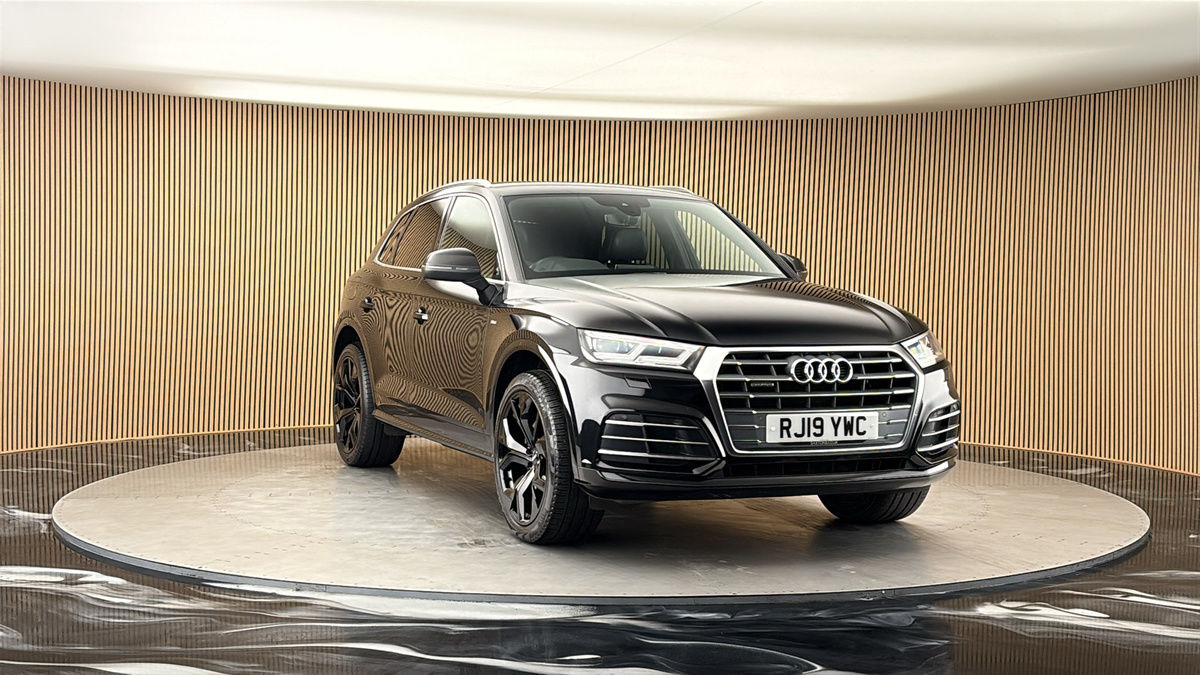 More views of Audi Q5