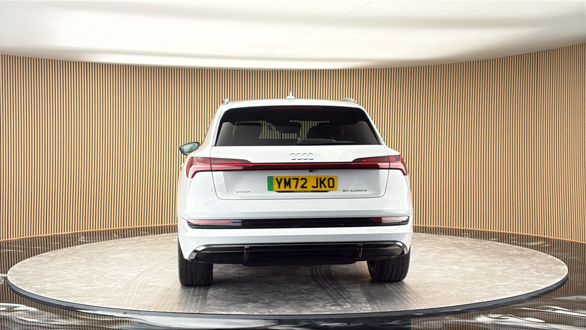 More views of Audi e-tron