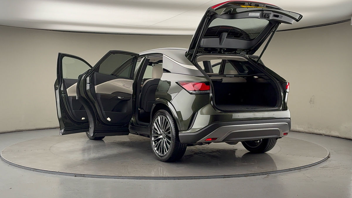 Lexus RX Image 23