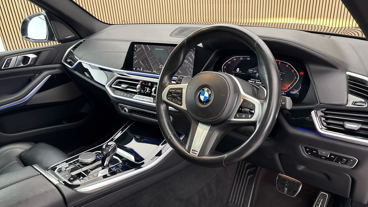 BMW X5 Image 5